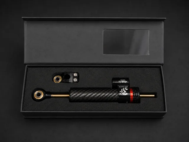 Carbon демпфер Kontrol Plus в отворена кутия